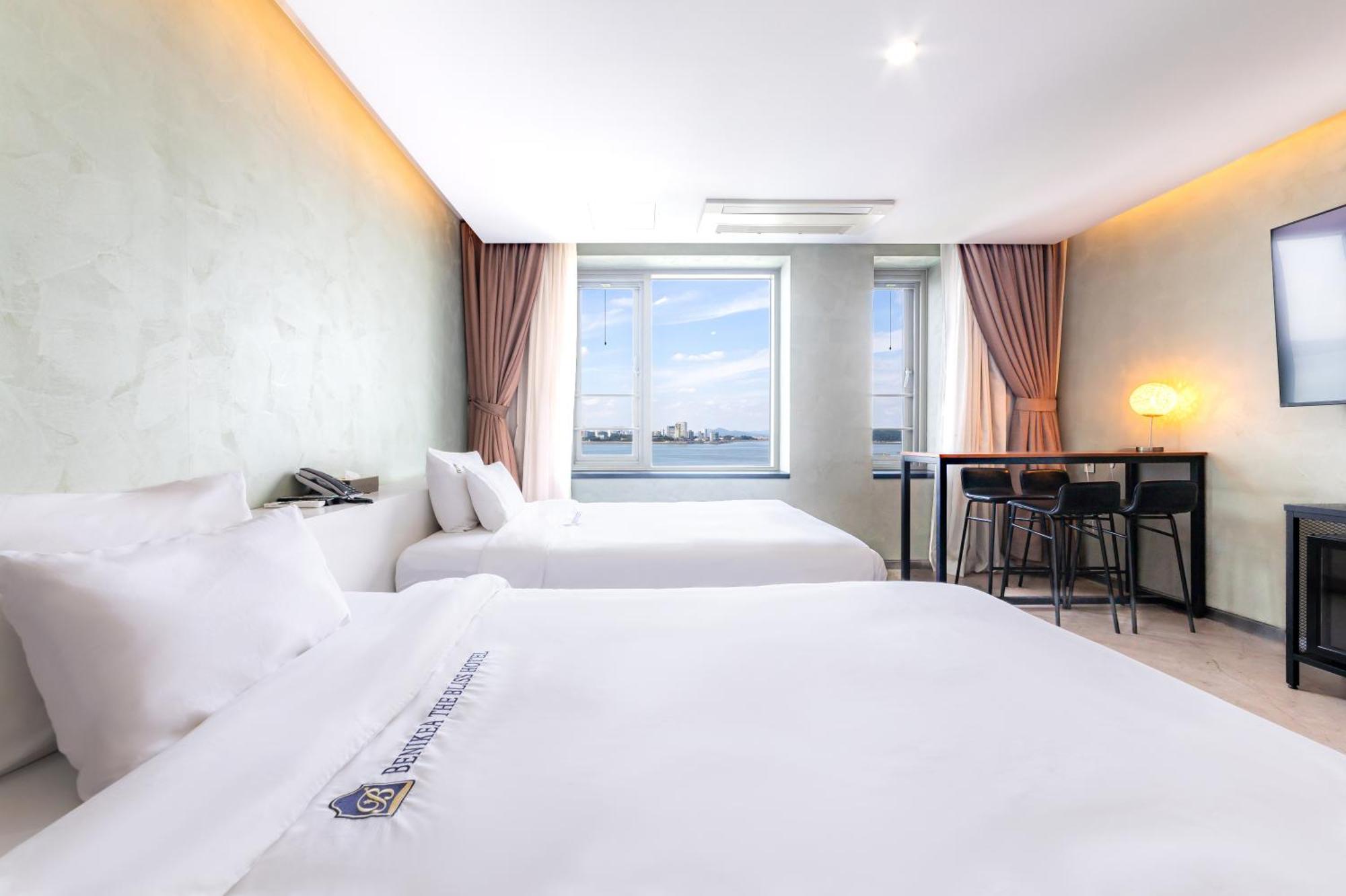 Benikea The Bliss Hotel Incheon Exterior photo