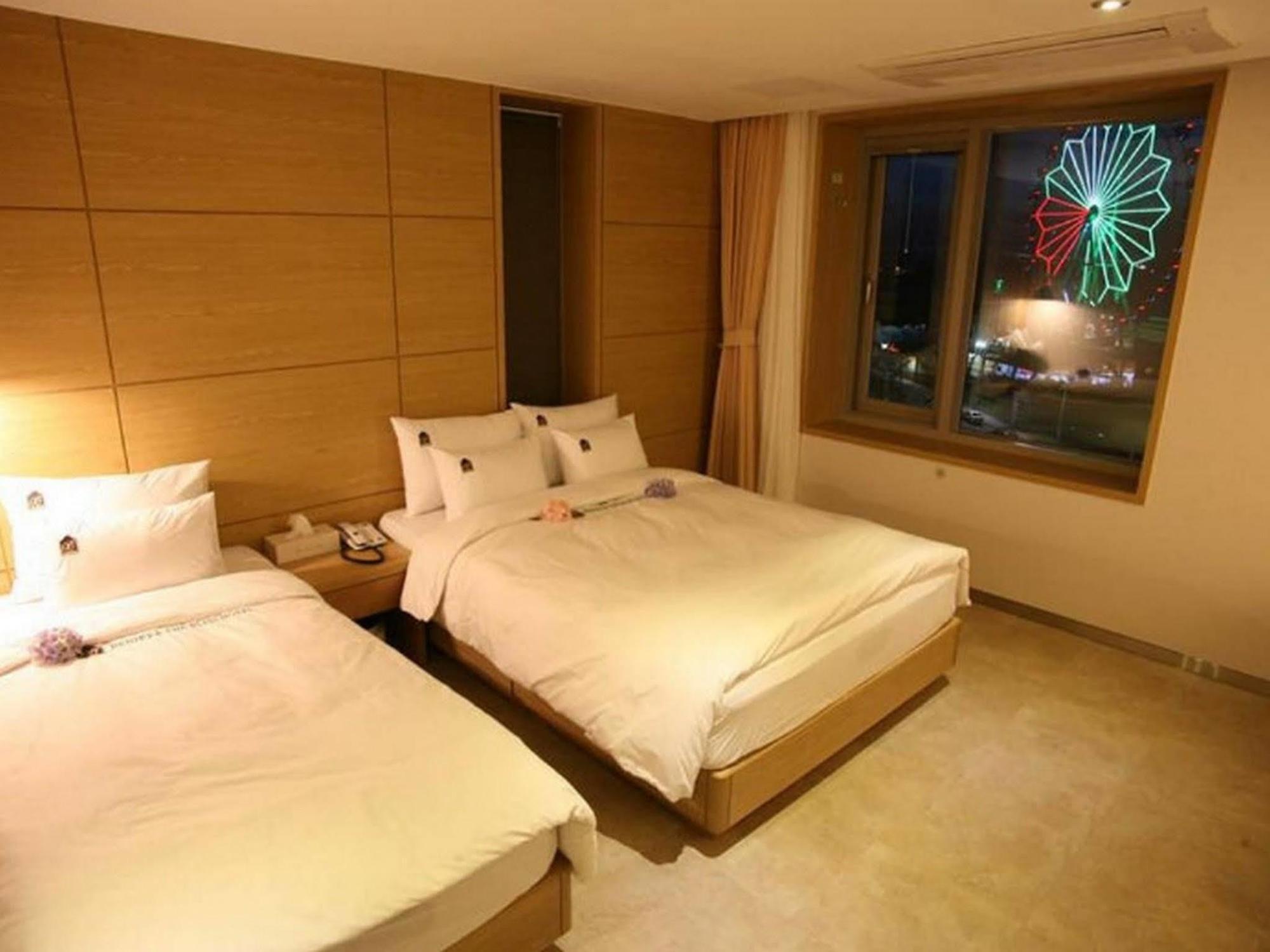 Benikea The Bliss Hotel Incheon Exterior photo